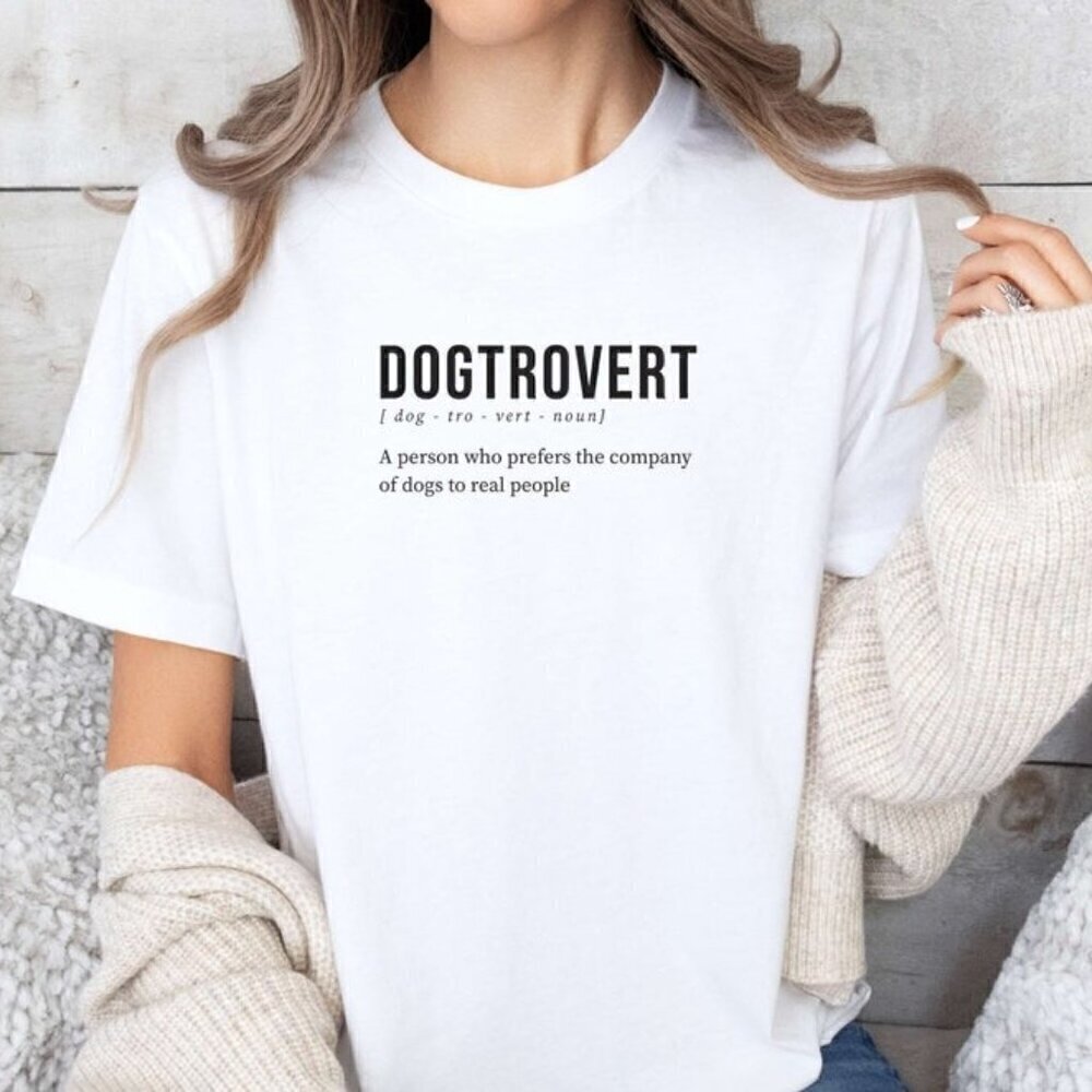 Dogtrovert Definition Nerdy Pet Lover Gift Unisex T-Shirt